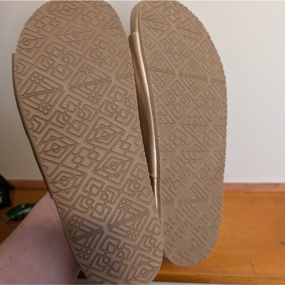 Comfortview Women's The Maxi Slip on Sandal 8WW - Picture 3 of 4